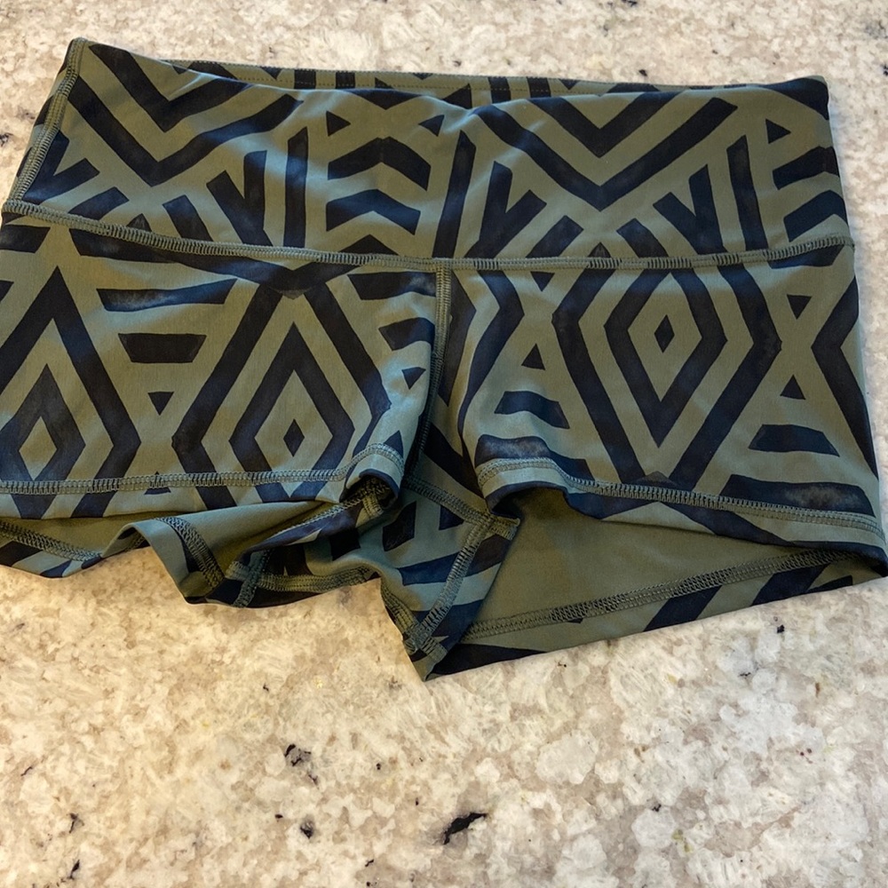 Lululemon shorts. Size 6